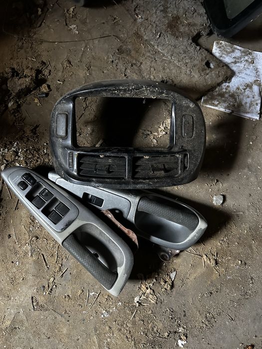 Запчасти estima 2