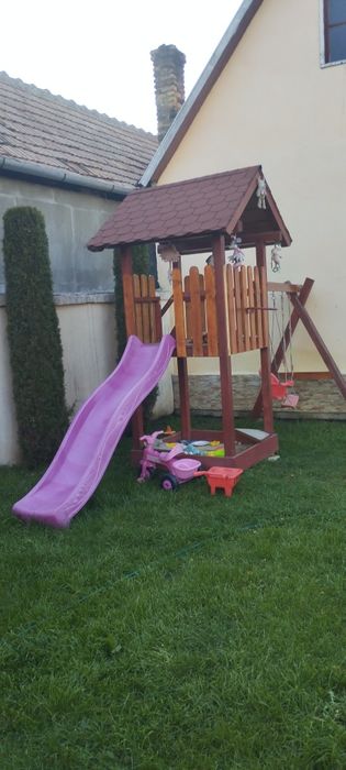 Loc de joacă copii!!