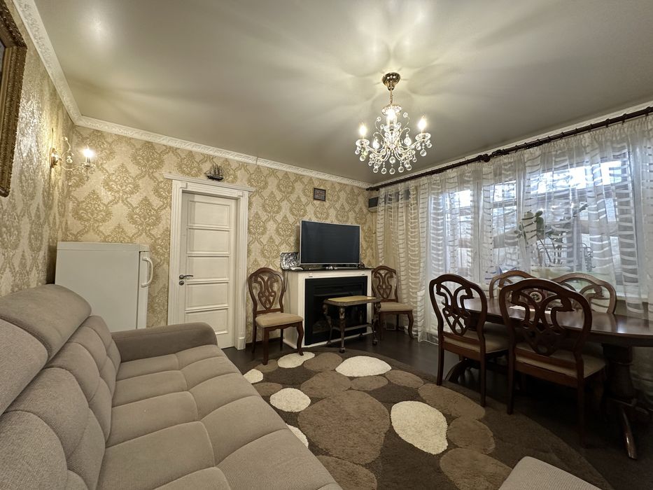 4ех комнатная в мкн. Степной-1