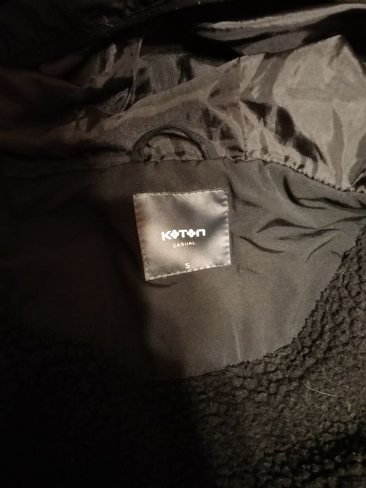 Продам зимнюю куртку