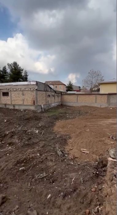 Срочно продается земля в центре 23 сотков