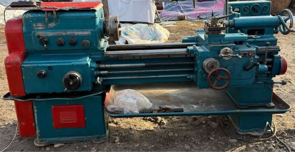 Токарный станок 1к62