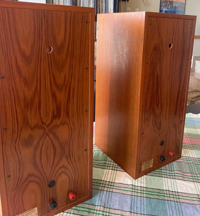 Продава чифт HiFi тонколони TELEFUNKEN RB-70