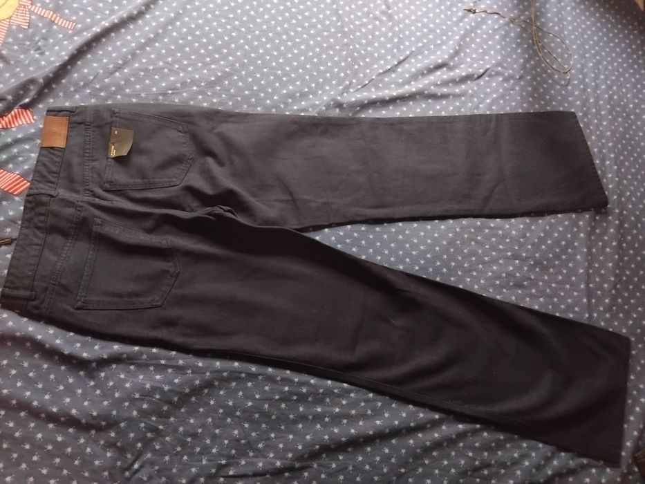 Pantaloni massimo dutti.  Nr 38
