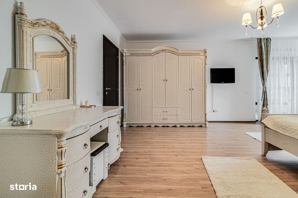 NOU! Vila P+1E CURTE 355 mp , 5 camere, PISCINA, PIPERA!