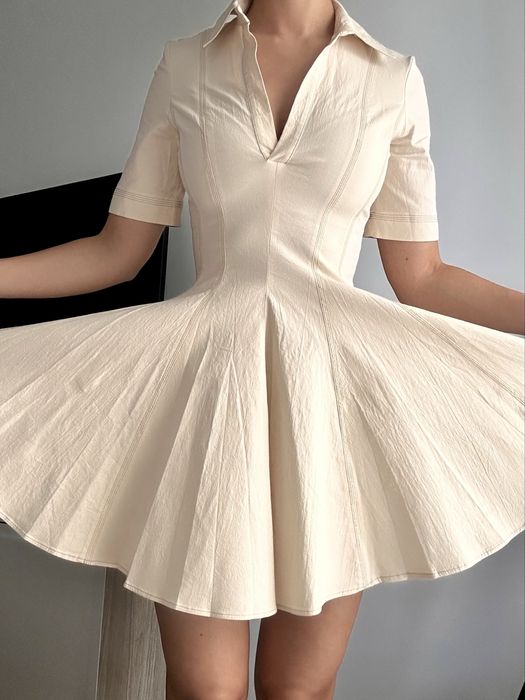 Rochie cu guler polo Zara