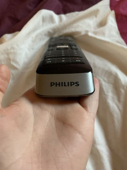 Telecomandă Philips cu Qwerty pentru smart tv
