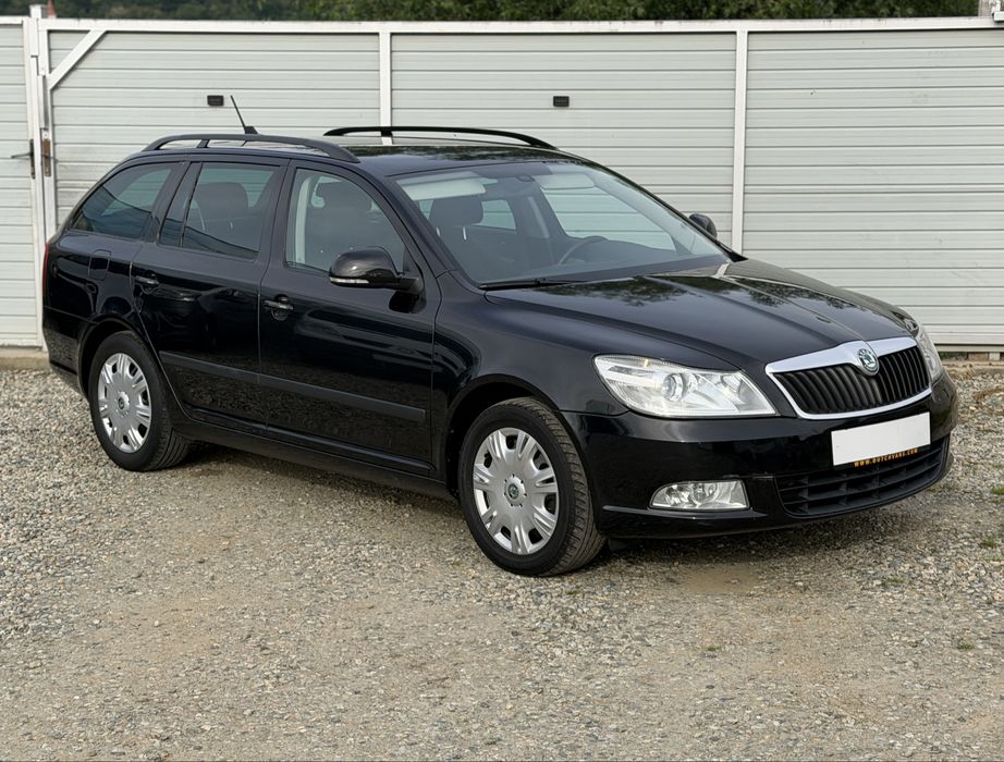 Skoda Octavia 2 Facelift  - 1.2 TSI - 105 CP - DSG - Navigatie - Climatronic - Încălzire scaune -  Xenon