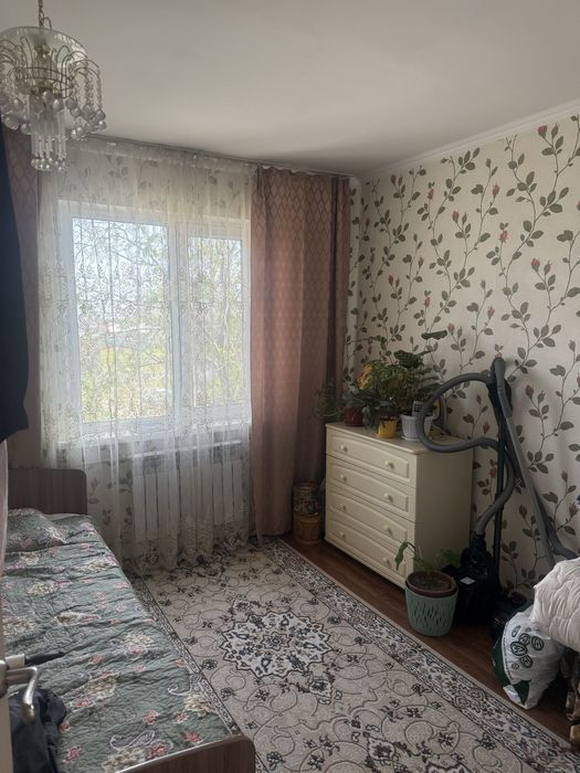 Продам 3-х комнатную квартиру