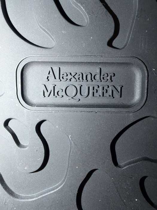 Alexander McQueen Oversized Black