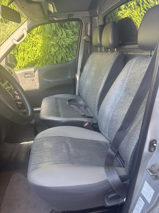 Бус Toyota Hiace 2.5 TD 2005