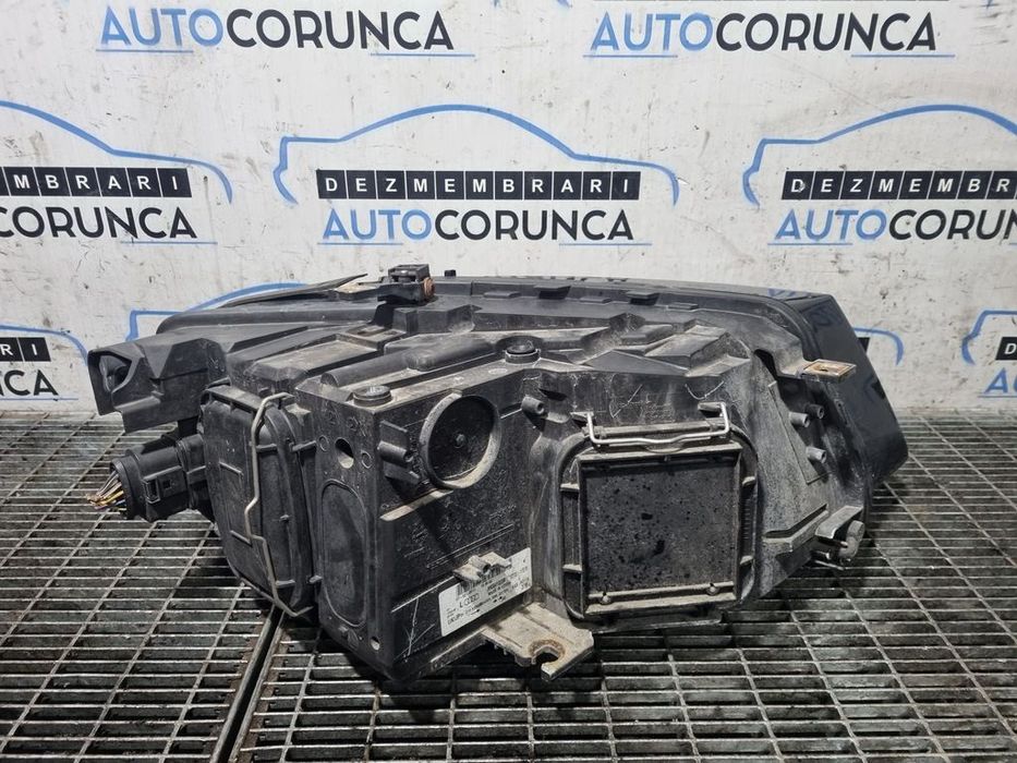 Far Stanga AUDI Q5 2008 - 2012 SUV 4 Usi (1204) Fara xenon