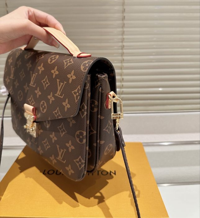 Чанта Louis Vuitton