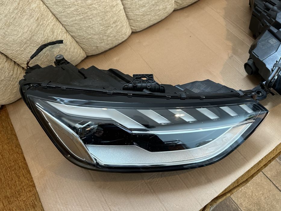 Faruri, Far stanga / Far dreapta Audi A4 B9 Facelifr, Matrix