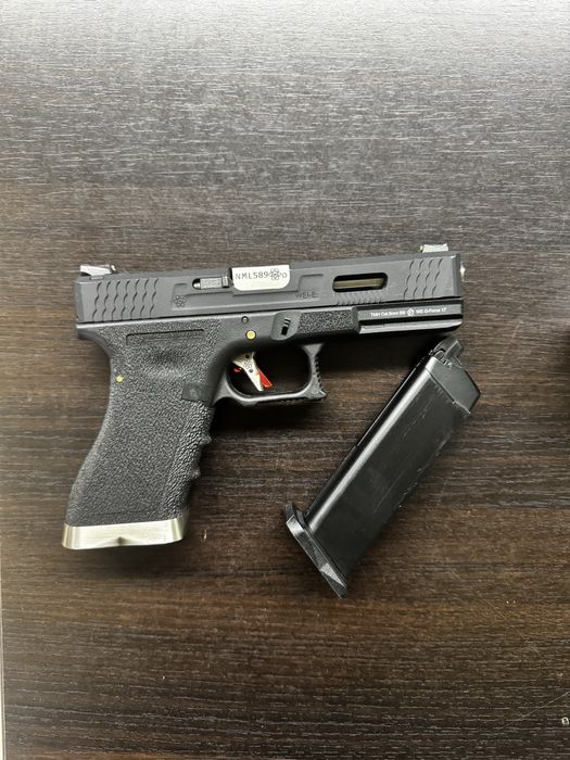 Vand Glock 17 We + Holster