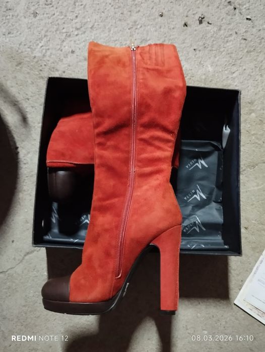 Демисезонные сапоги