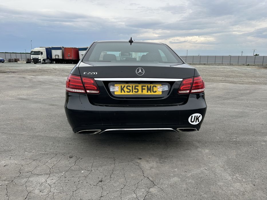 Mercedes E220 volan dreapta