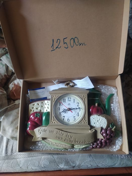 Продам настенные часы Мирон