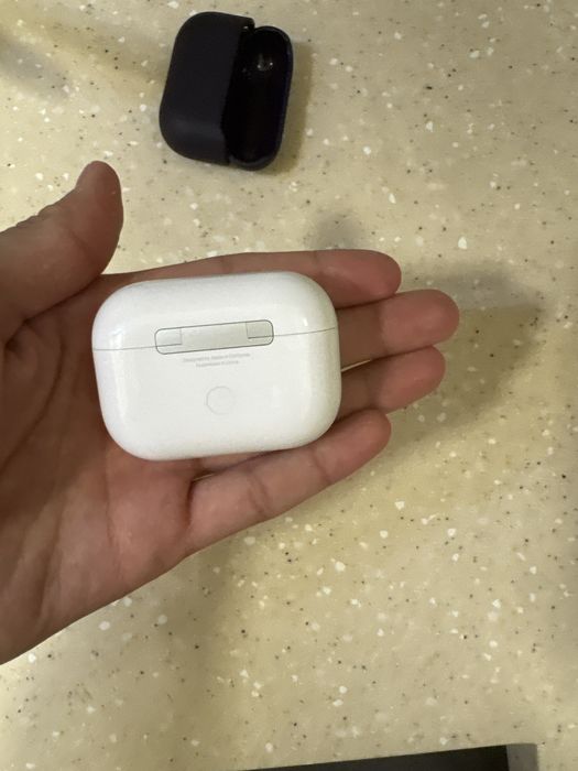 AirPods Pro 2 — оригинал, отлиное состояние