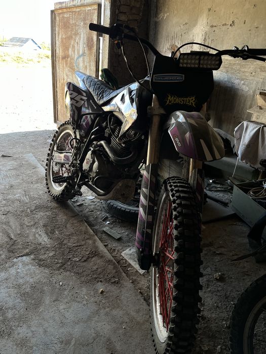Продам эндуро 250