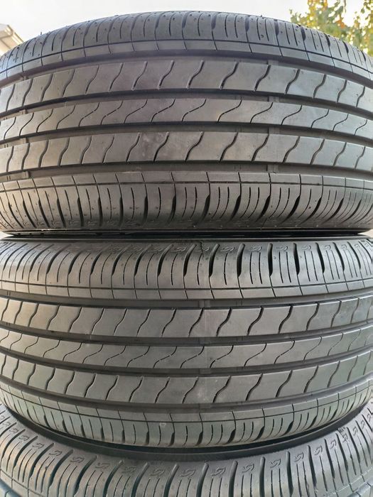 215_60_R16 Yengide 4ta