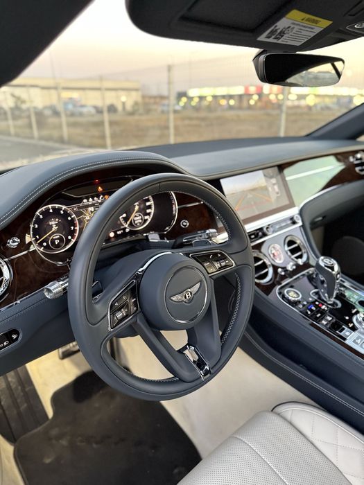 Vand Bentley Continental GT V8S , Cristale,  4.0L, 2022, 38 mii km !