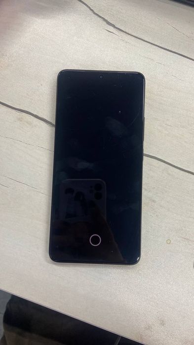 Продам смартфон POCO F6PRO. 12/512