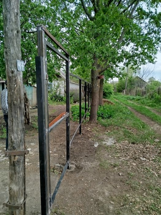 Изготовим заборы решетки.