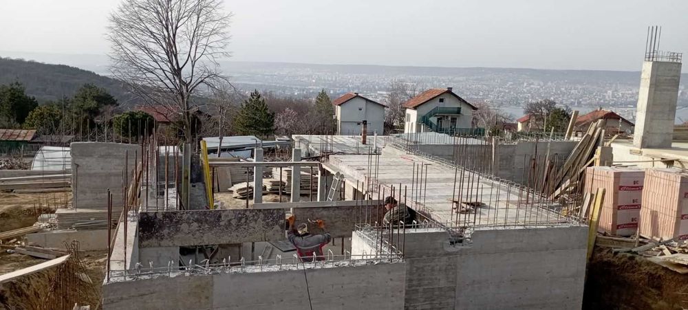 Къща 277 м² с отделен апартамент, БЕЗ КОМИСИОНА