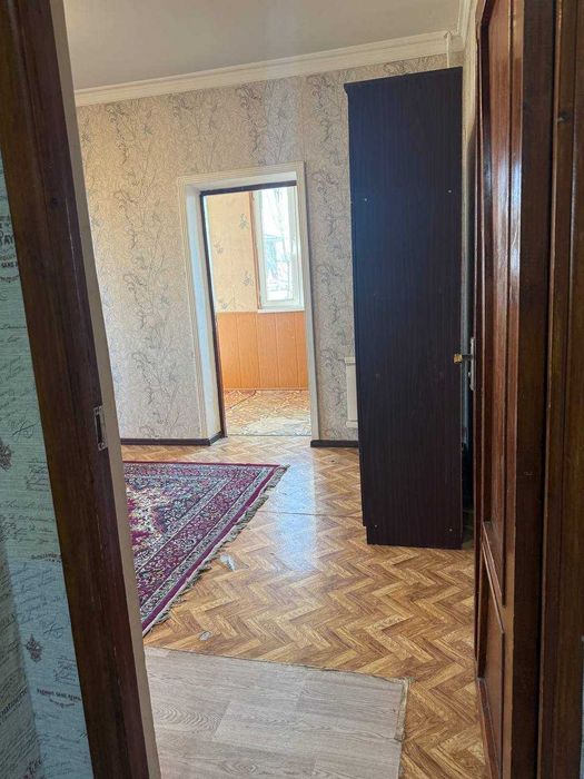 Феруза Эко базар 1/3/4 балкон 2*6 №101 Умида