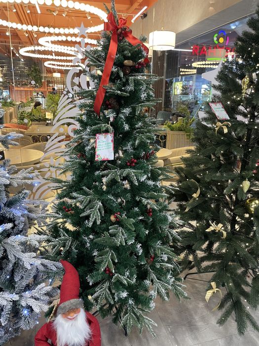 Искусственные елки