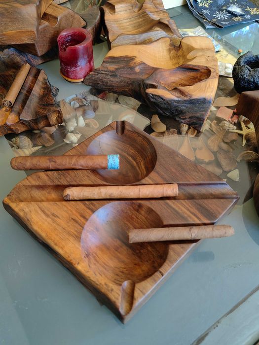 Семеен пепелник за пури и пурети