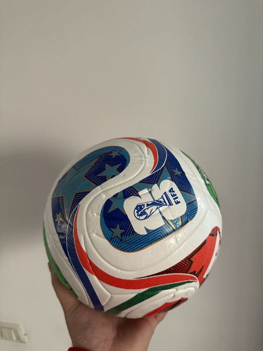 Minge Oficială Adidas Trionda – FIFA World Cup 2026