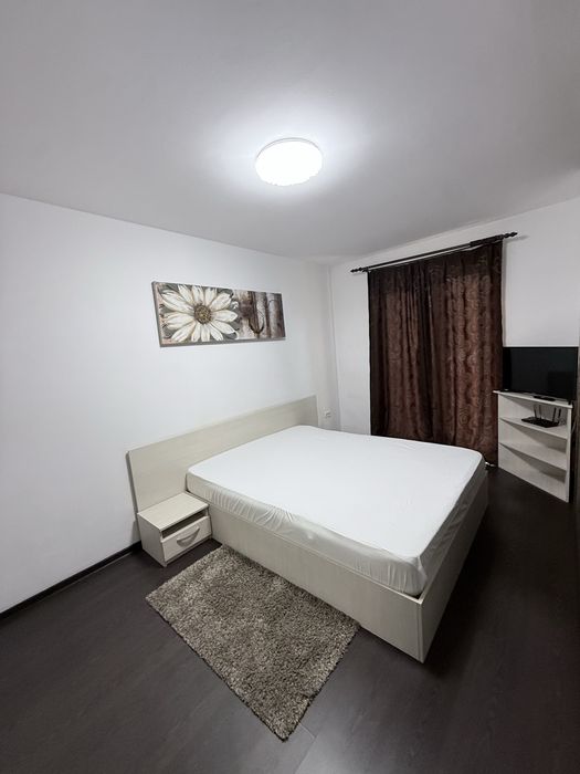 Proprietar,3 camere,bloc nou,centrala proprie cu incalzire in pardoseala,Lipovei-Aradului  Iulius Mall,mobilat si utilat