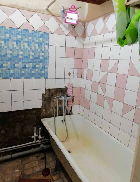 3 комнатная новая планировка 1 этаж 80 м2