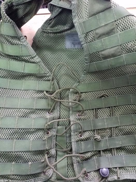 Охотникам,рыбакам.  Жилет Моли.