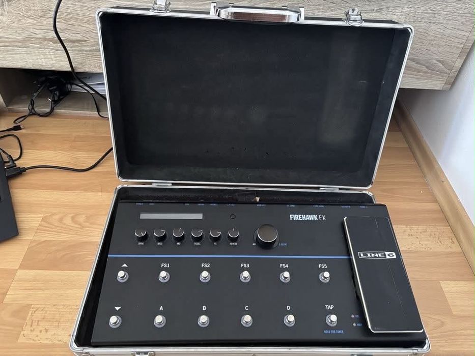 Line6 Firehawk FX + hard case