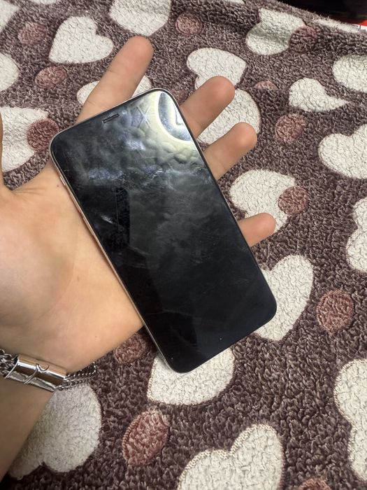 Iphone X продам на запчасти