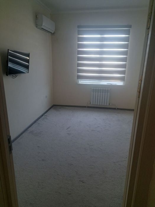 Motrid Qorasuv Family dukon oldida 3 etaj ijaraga