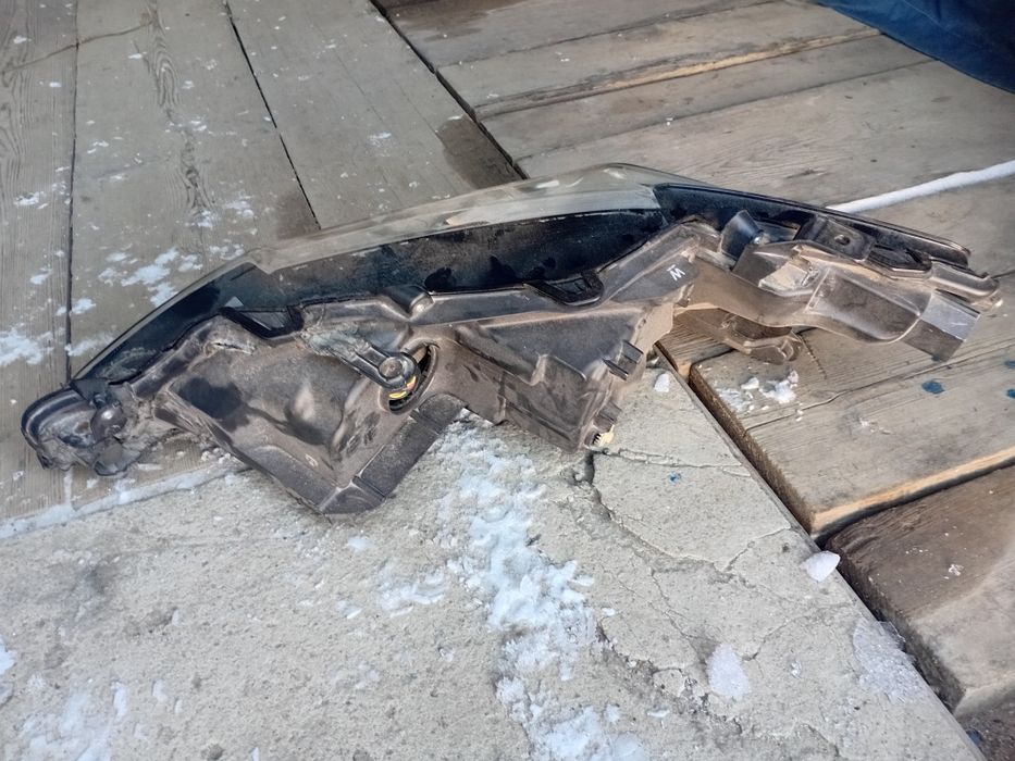 Продам фары камри 70 бу,рабочие