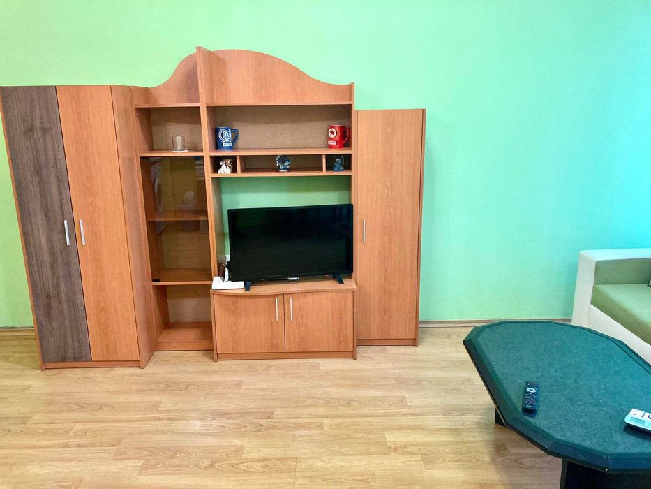 Дава се под наем Двустаен апартамент в Бургас, Братя Миладинови - 65 кв.м за 510 € - Снимка #2