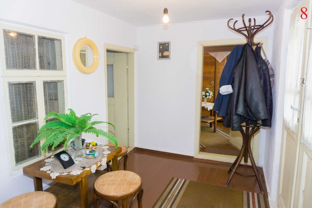 КЪЩА, Селскостопански Постройки, Ток и Вода, ПИ 1020 м2 + ПИ 700 м2