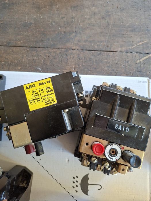 Relee protecție si contactor 380 v