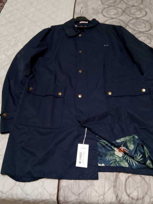 Дамско пролетно яке с цветна подплата