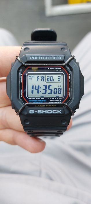 vând ceas casio g-shock gw-m5610u