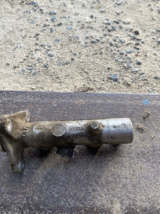 Тормозной цилиндр Toyota Carina