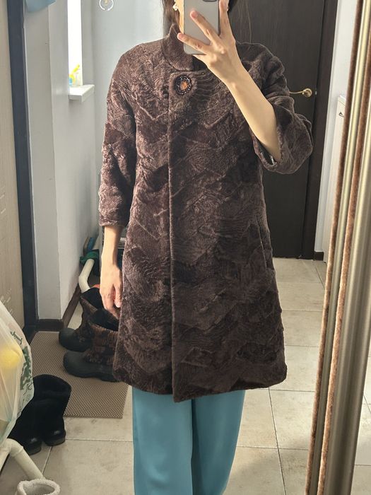 Шуба каракуль женская