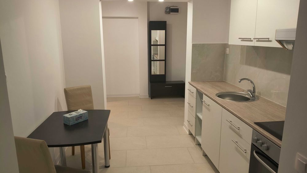 Apartament 2 camere str. Lacramiorei