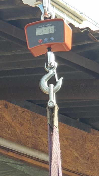 Vând lemne de foc pt sobă ,uscate, la palet sau la kg.