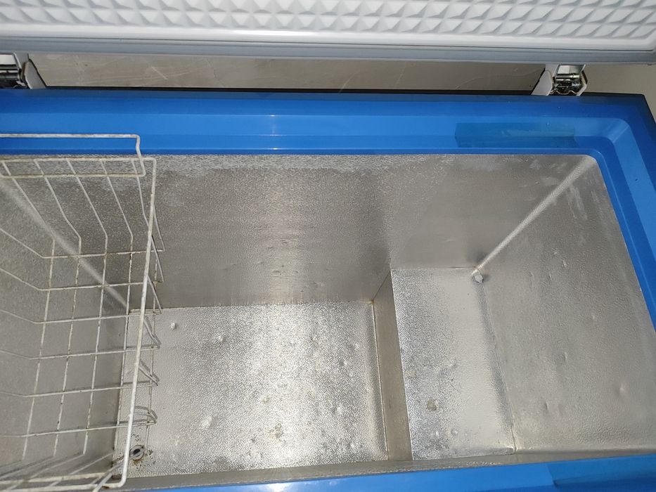 Продам морозильник Морозка
